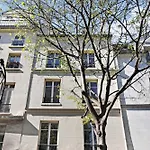 Cozy Studio In The Heart Of The Marais